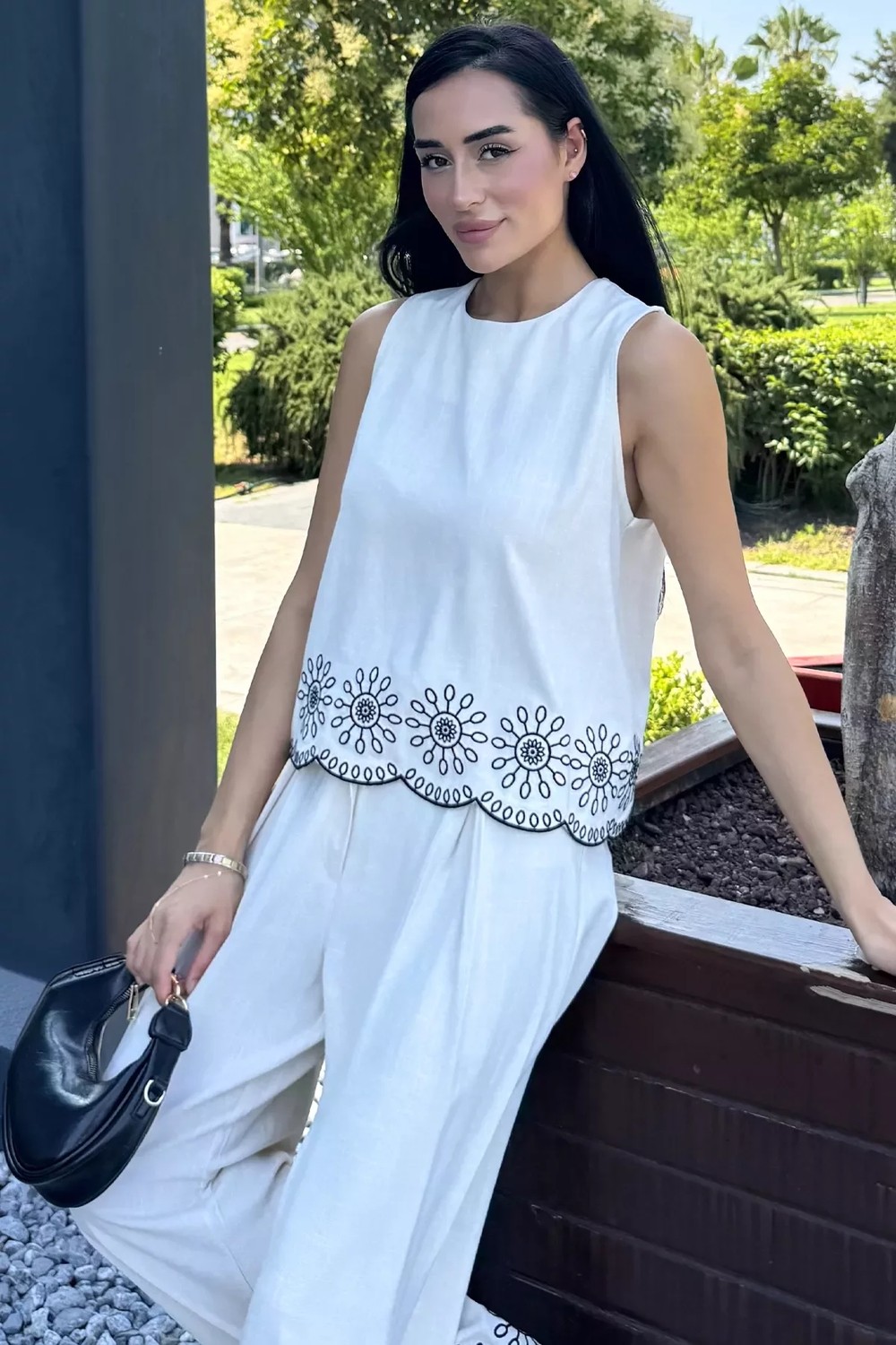 Gülseli Işlemeli Bluz Pantolon Ikili Takım P-00022663 görsel 3
