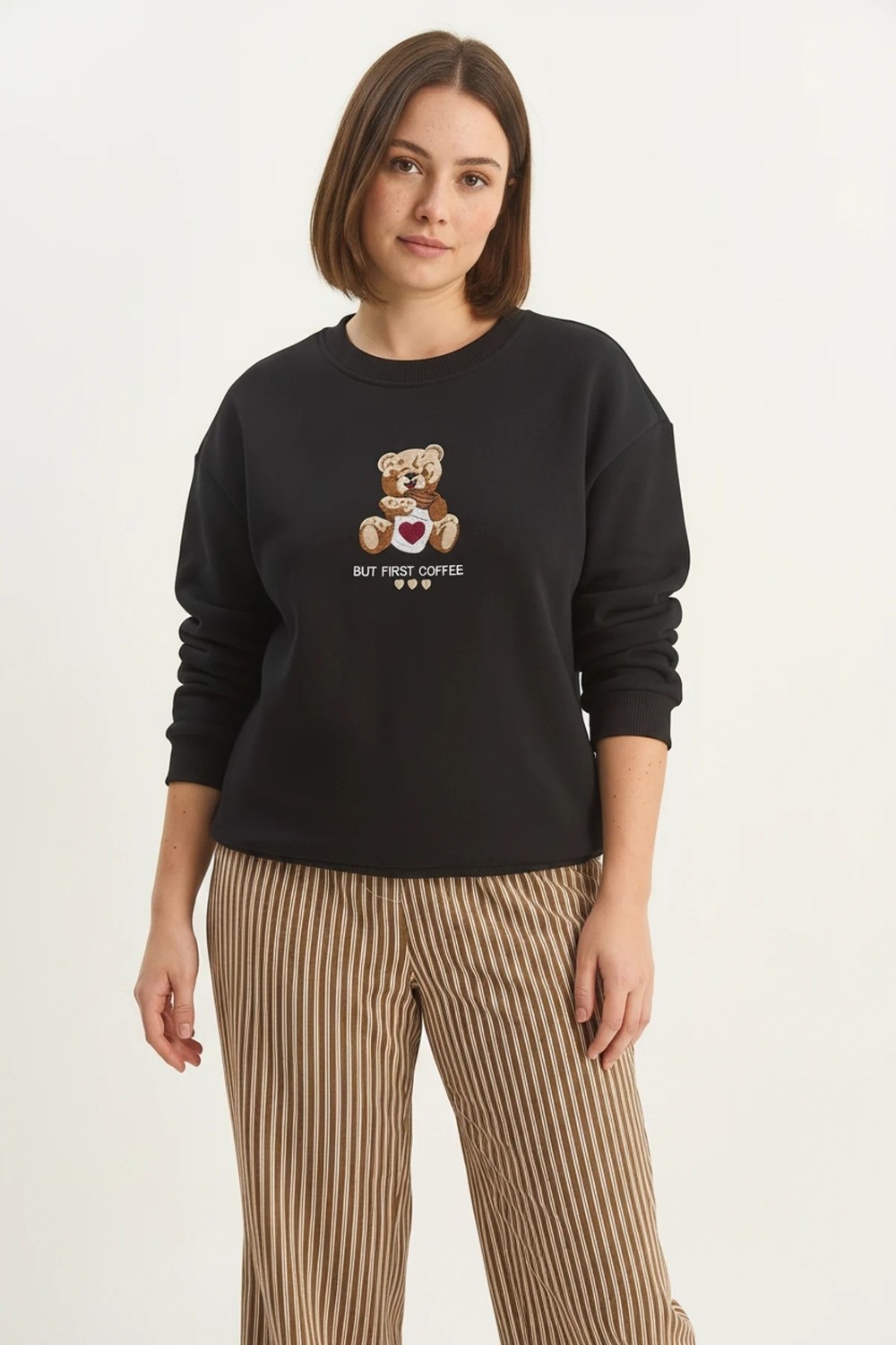 Efnaz Style Kadın Teddy Nakış Detaylı Üç Iplik Şardonlu Siyah Sweatshirt görsel 2