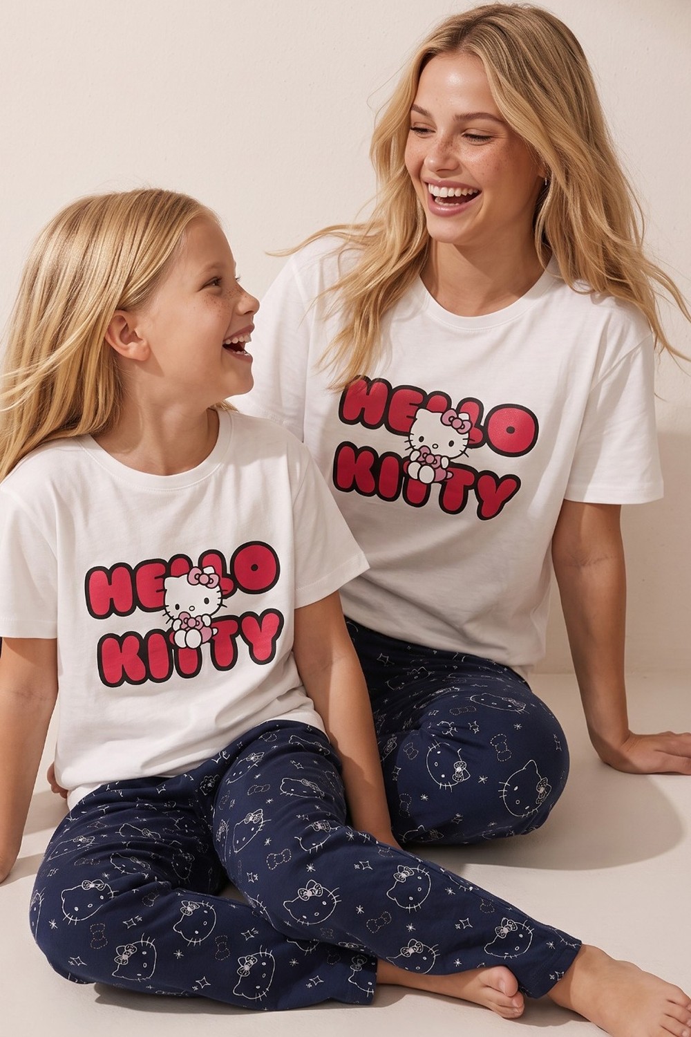 Siyah İnci Hello Kitty Lisanslı %100 Pamuk Ekru Çok Renkli Bisklet Yaka Pijama Takım 26120461 görsel 6