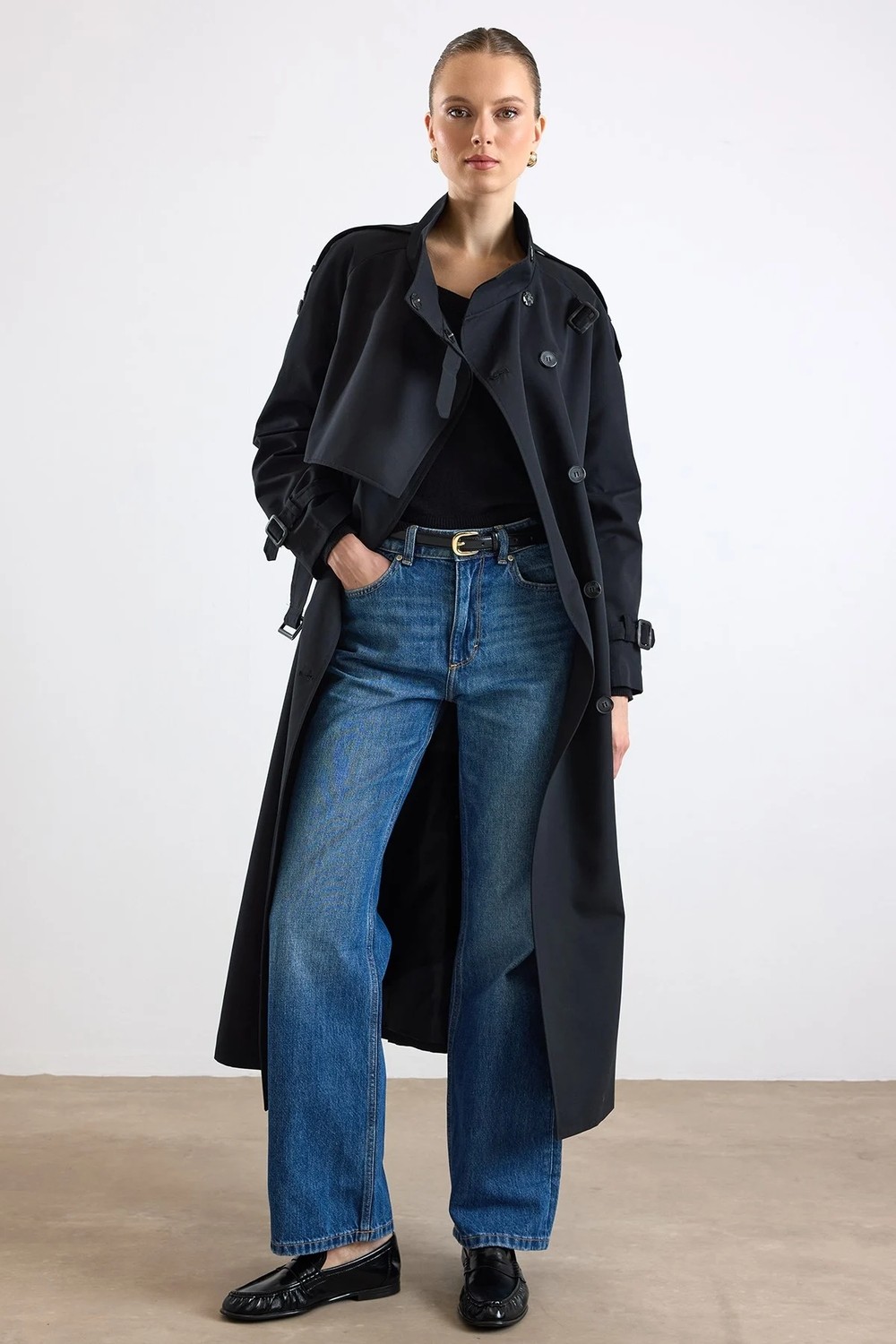 Olcay Dik Yaka Pelerin ve Pat Detaylı Oversize Su Itici Özellikli Trençkot Siyah 6892 görsel 2