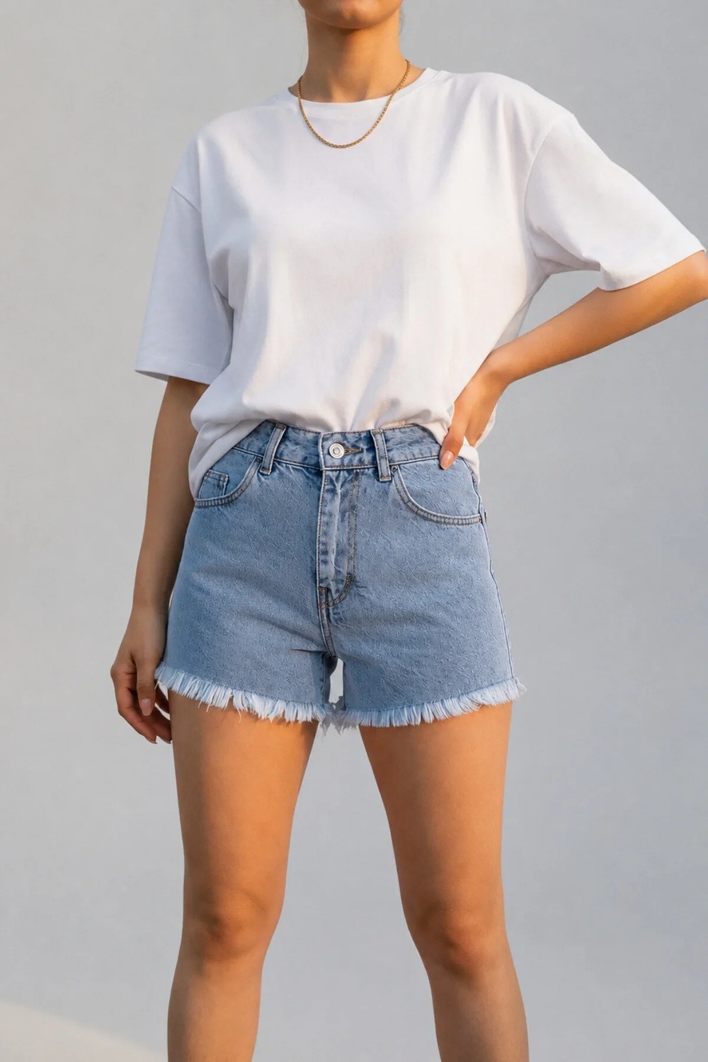 Woddi Liva Ters Paça Detaylı Kadın Lacivert Jeans Şort Günlük Esnek Denim Kot Şort görsel 5