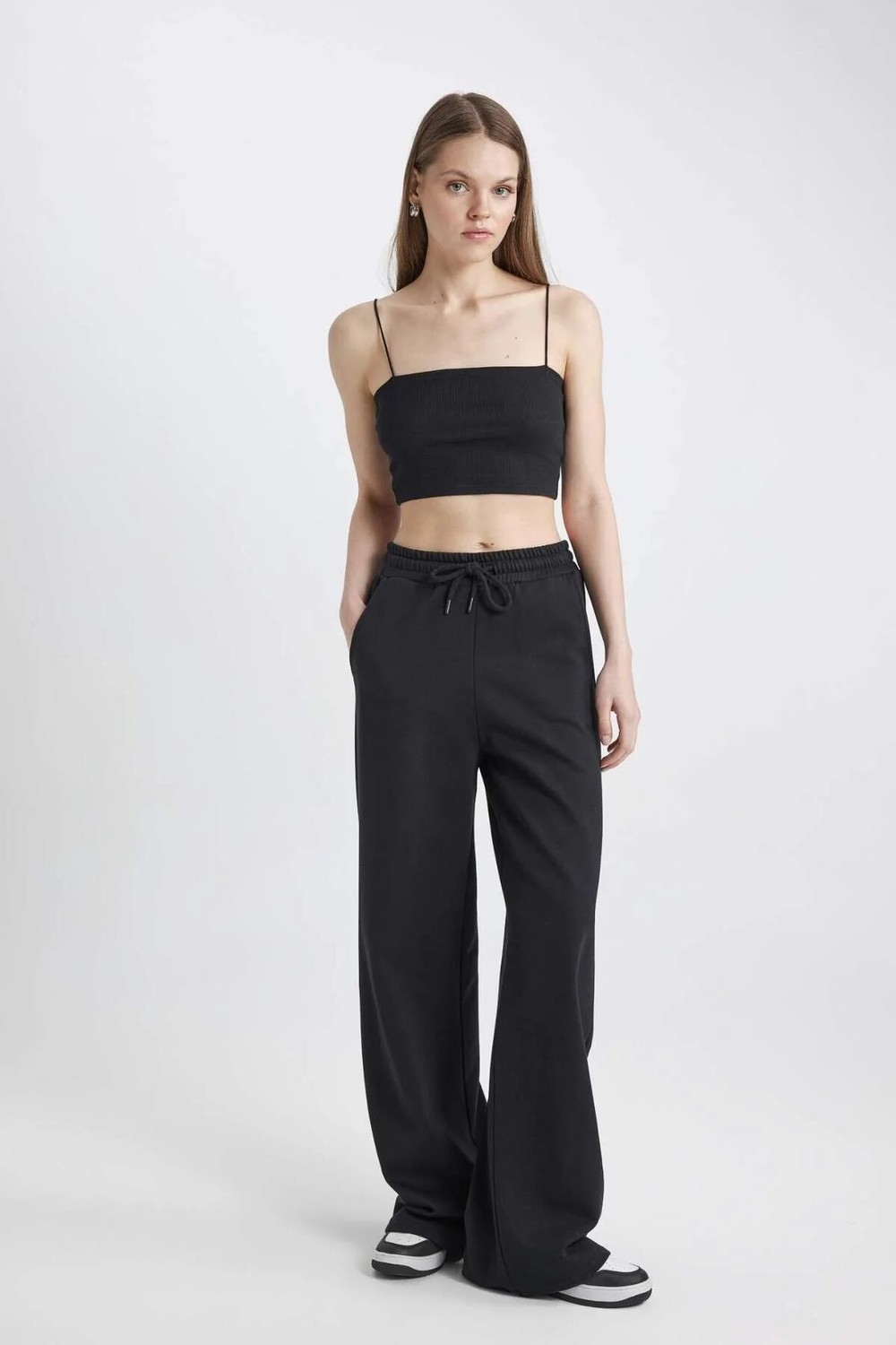 DeFacto Wide Leg Beli Lastikli Geniş Bol Paça Eşofman Altı Kız Çocuk D9251A825SP görsel 3
