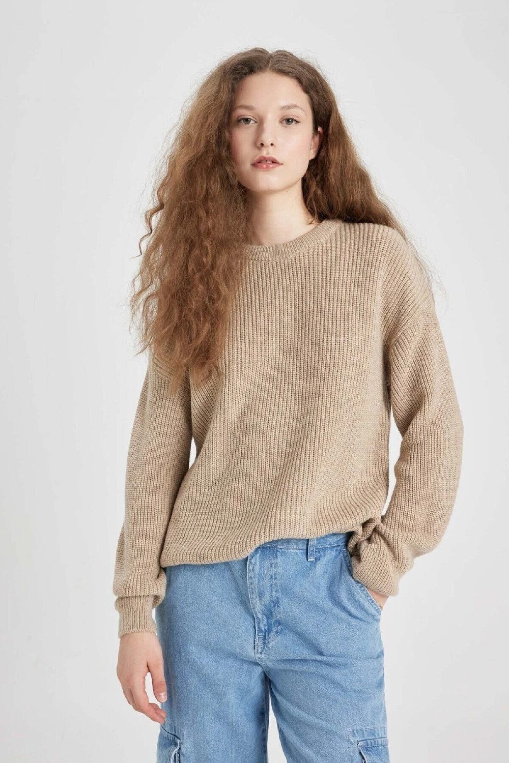 DeFacto Regular Fit Bisiklet Yaka Selanik Kumaş Basic Düz Triko Kazak H6905AZ24WN görsel 6