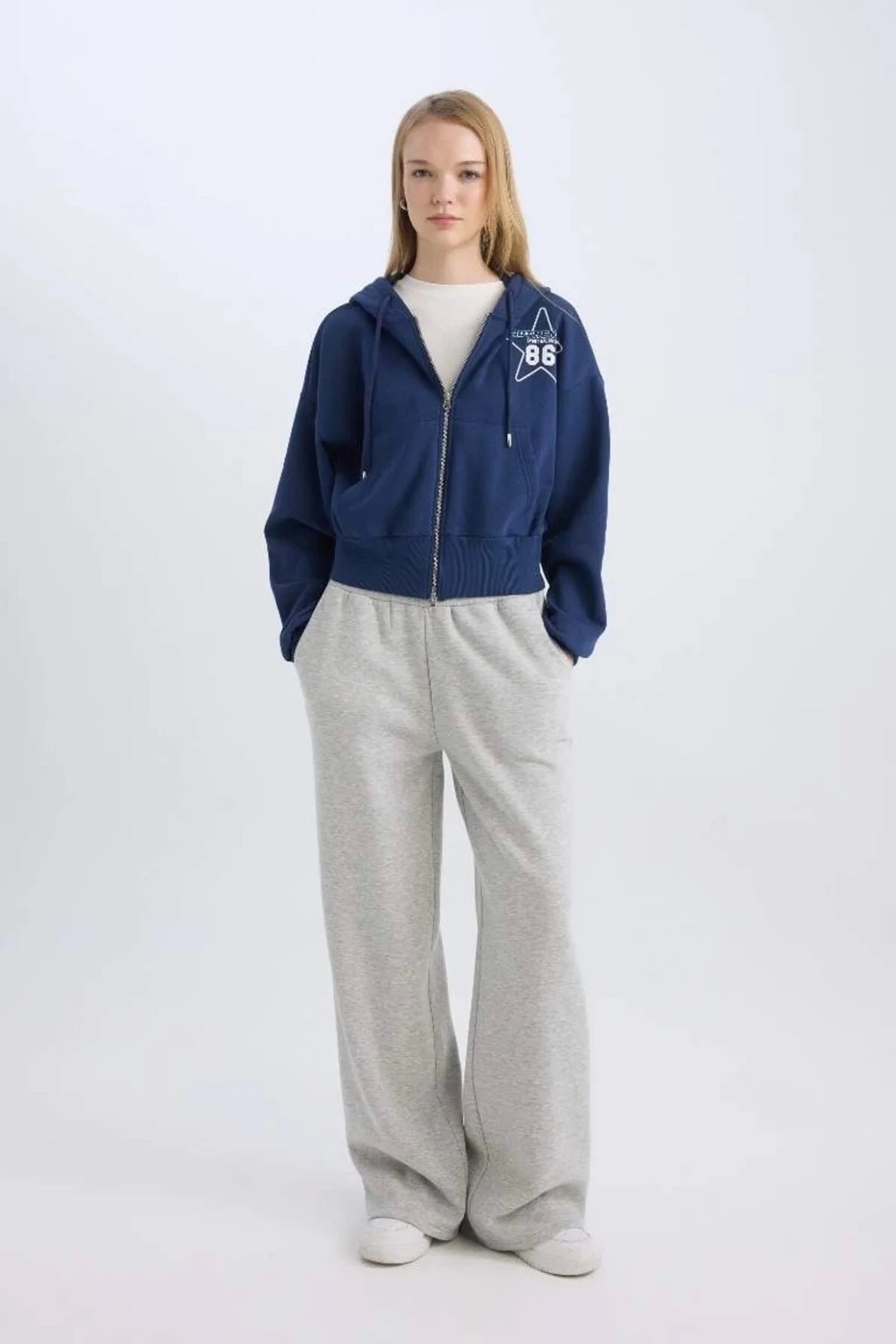 DeFacto Wide Leg Beli Lastikli Geniş Bol Paça Eşofman Altı Kız Çocuk D9251A825SP görsel 6