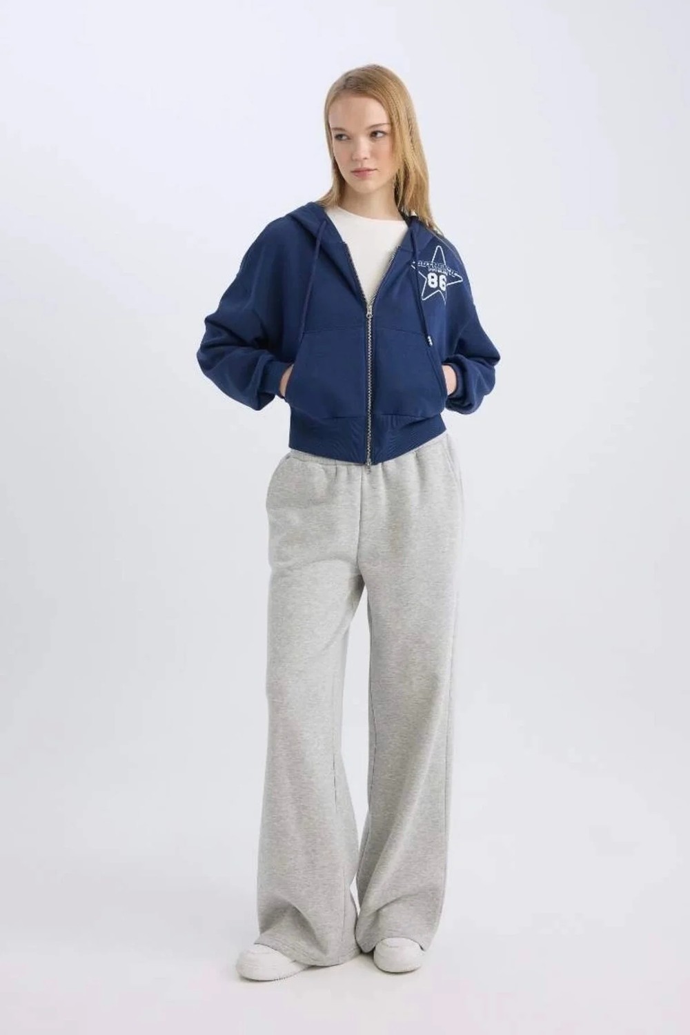 DeFacto Wide Leg Beli Lastikli Geniş Bol Paça Eşofman Altı Kız Çocuk D9251A825SP görsel 7