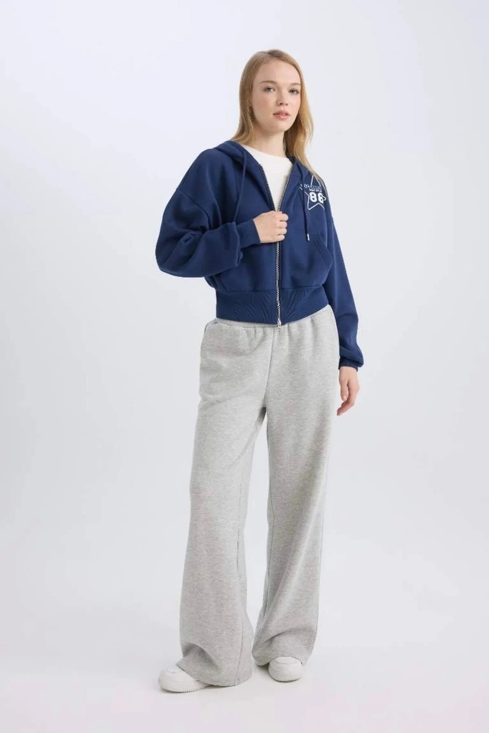 DeFacto Wide Leg Beli Lastikli Geniş Bol Paça Eşofman Altı Kız Çocuk D9251A825SP görsel 8