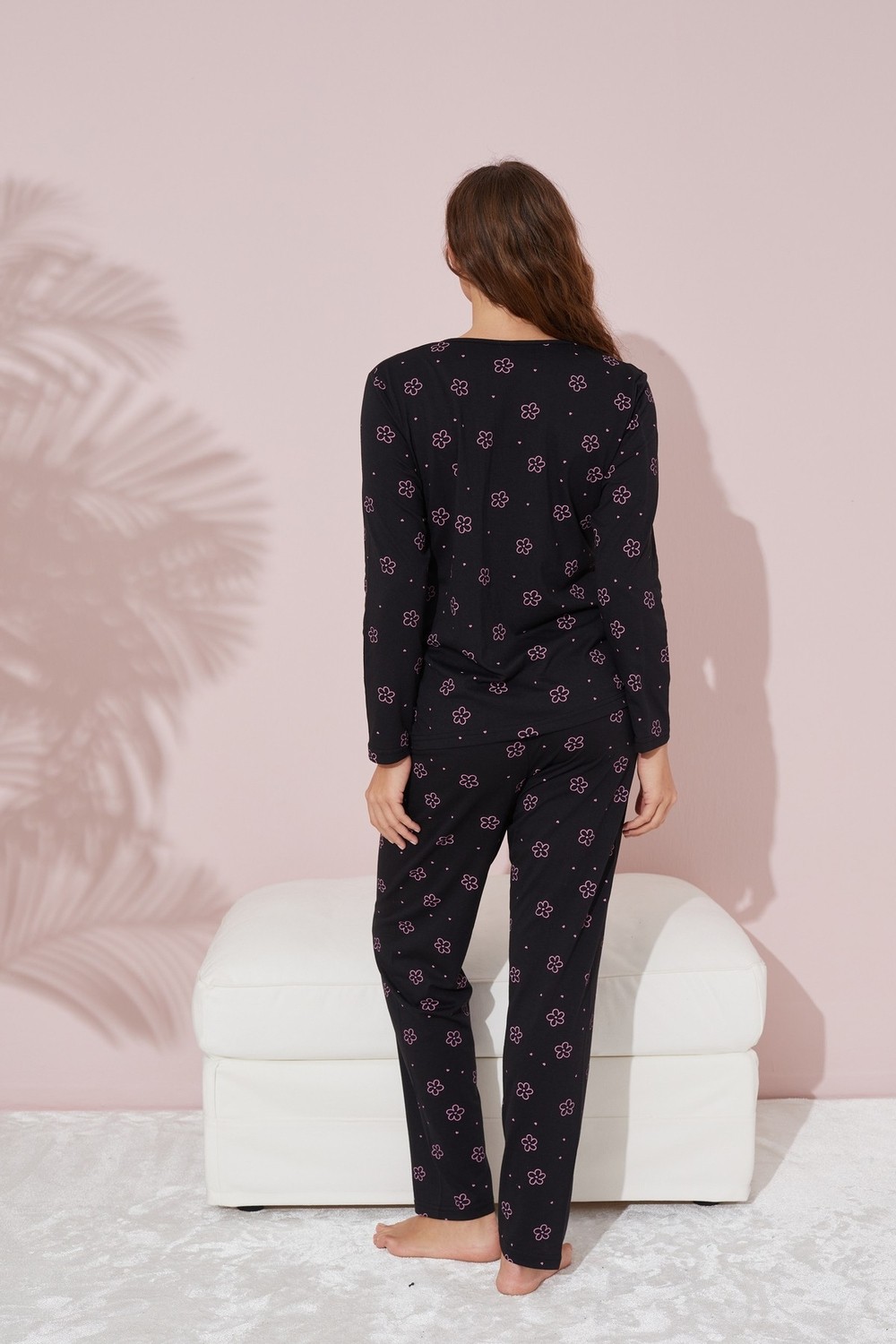 Siyah İnci Siyah Pembe Çiçek Desenli Pamuklu Pijama Takımı görsel 3