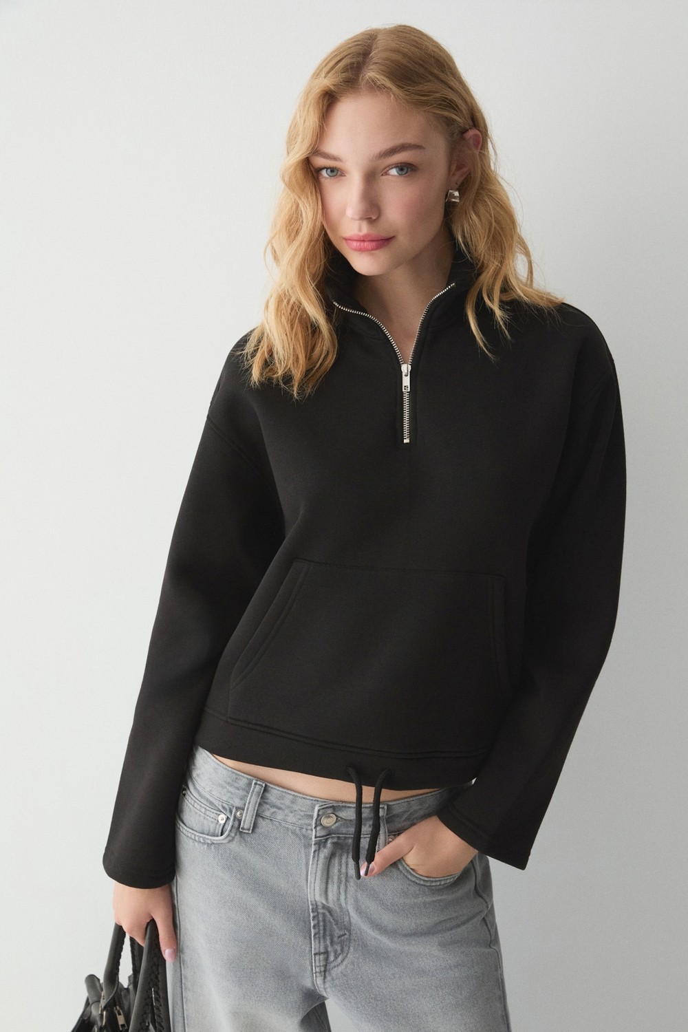 Ethiquet Bellagıo Kadın Organik Pamuklı Kanguru Cepli Yakası Fermuarlı Kırmızı Sweatshirt