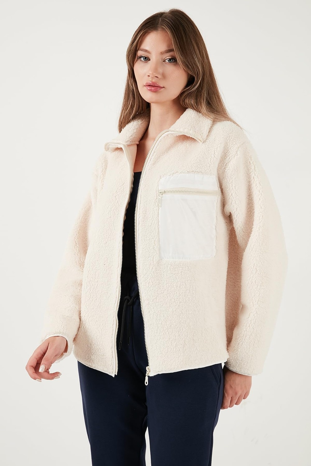 Die Grup Lela Regular Fit Klasik Yaka Göğüs Cep Detaylı Peluş Hırka Polar Bayan Polar 5866437 görsel 4