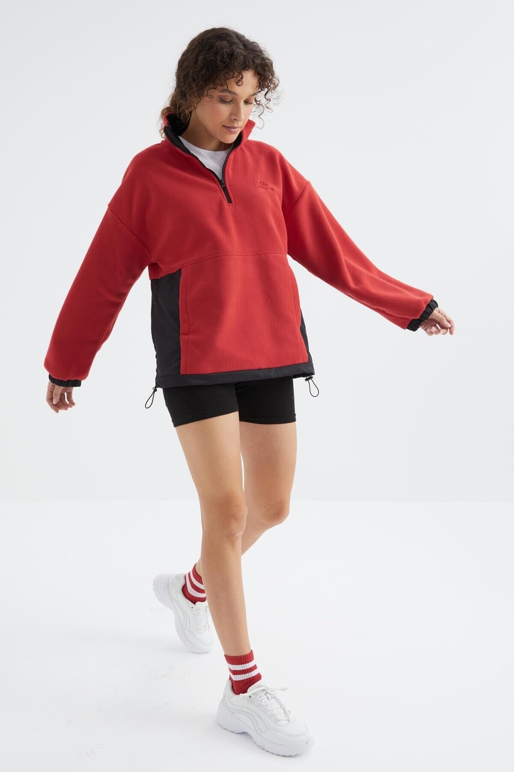 Die Grup Fiesta Yarım Fermuar Etek Ucu Büzgülü Dik Yaka Oversize Kadın Polar Sweatshirt - 97236 görsel 4