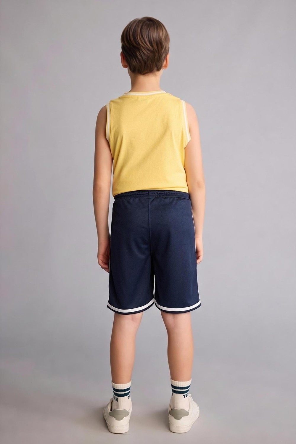 Die Grup Defacto Regular Fit Spor Baskılı Mesh Forma Kumaşı Şort Erkek Çocuk H3109A826SM görsel 5
