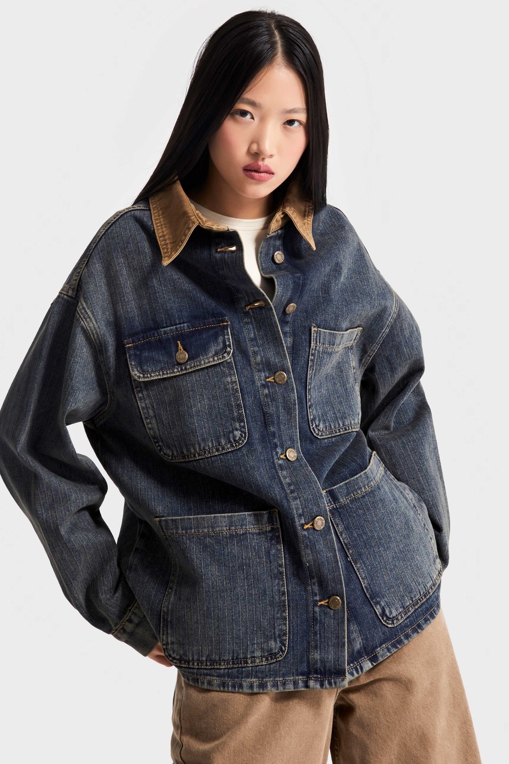 It's Basic Kadın T.kot Rengi 2W5-8 Oversize Önü Düğmeli Yaka Detaylı Tasarım Denim Ceket