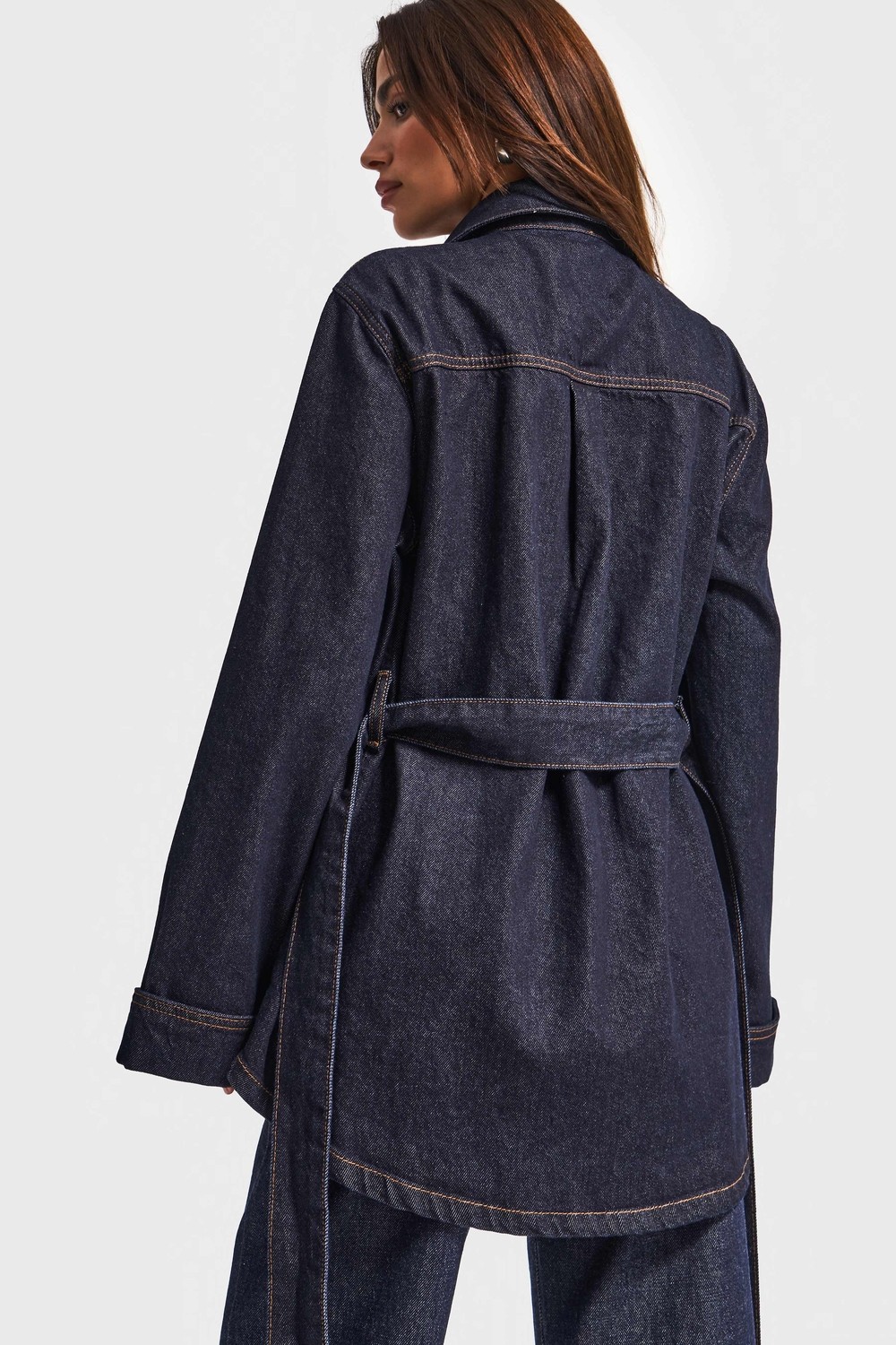 It's Basic Kadın Indigo Renk 7W5-50 Kemer Detaylı %100 Koton Denim Trençkot görsel 5
