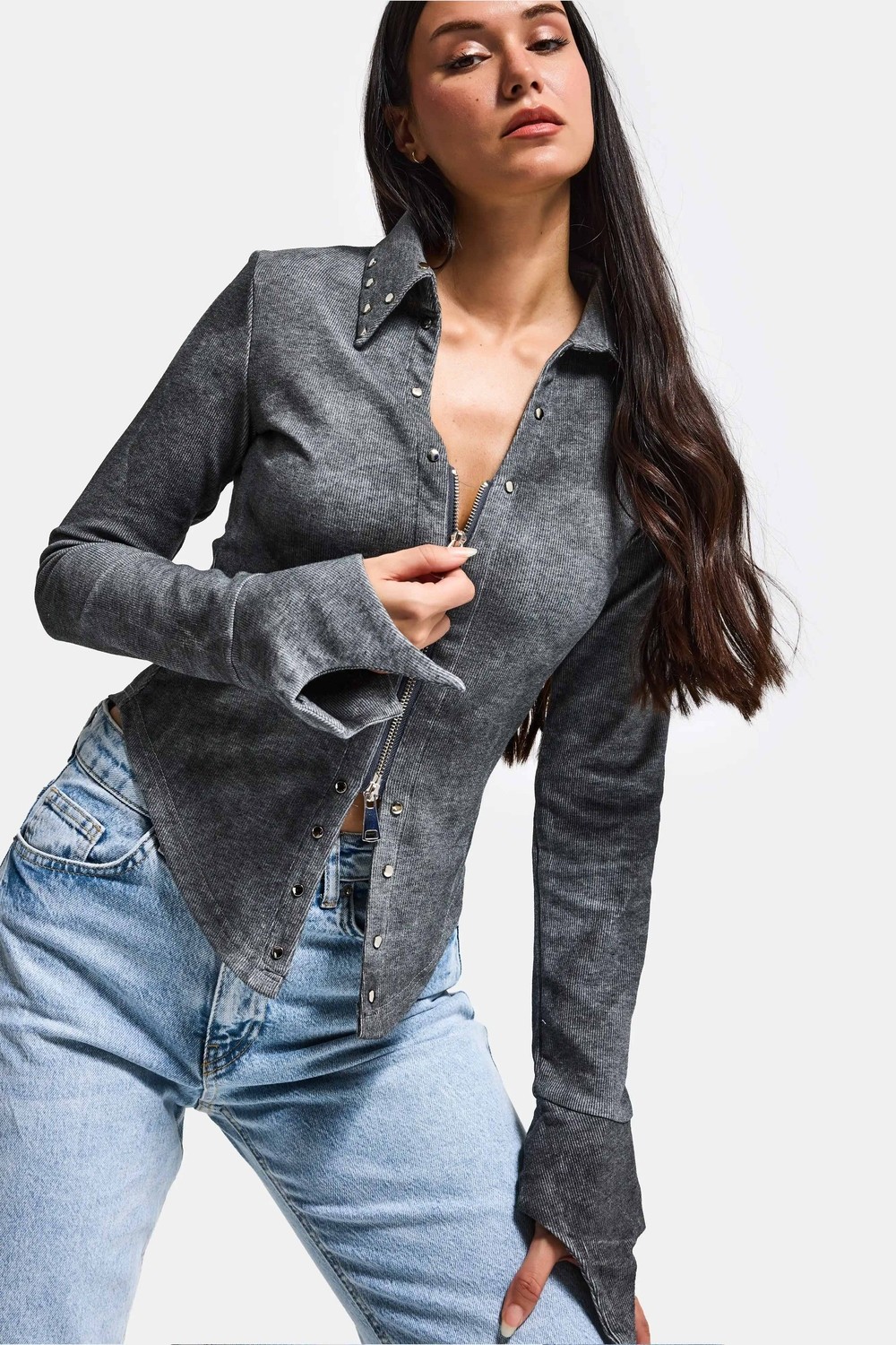 It's Basic Kadın Siyah W5 Fermuar ve Drop Detaylı Özel Tasarım Crop Top