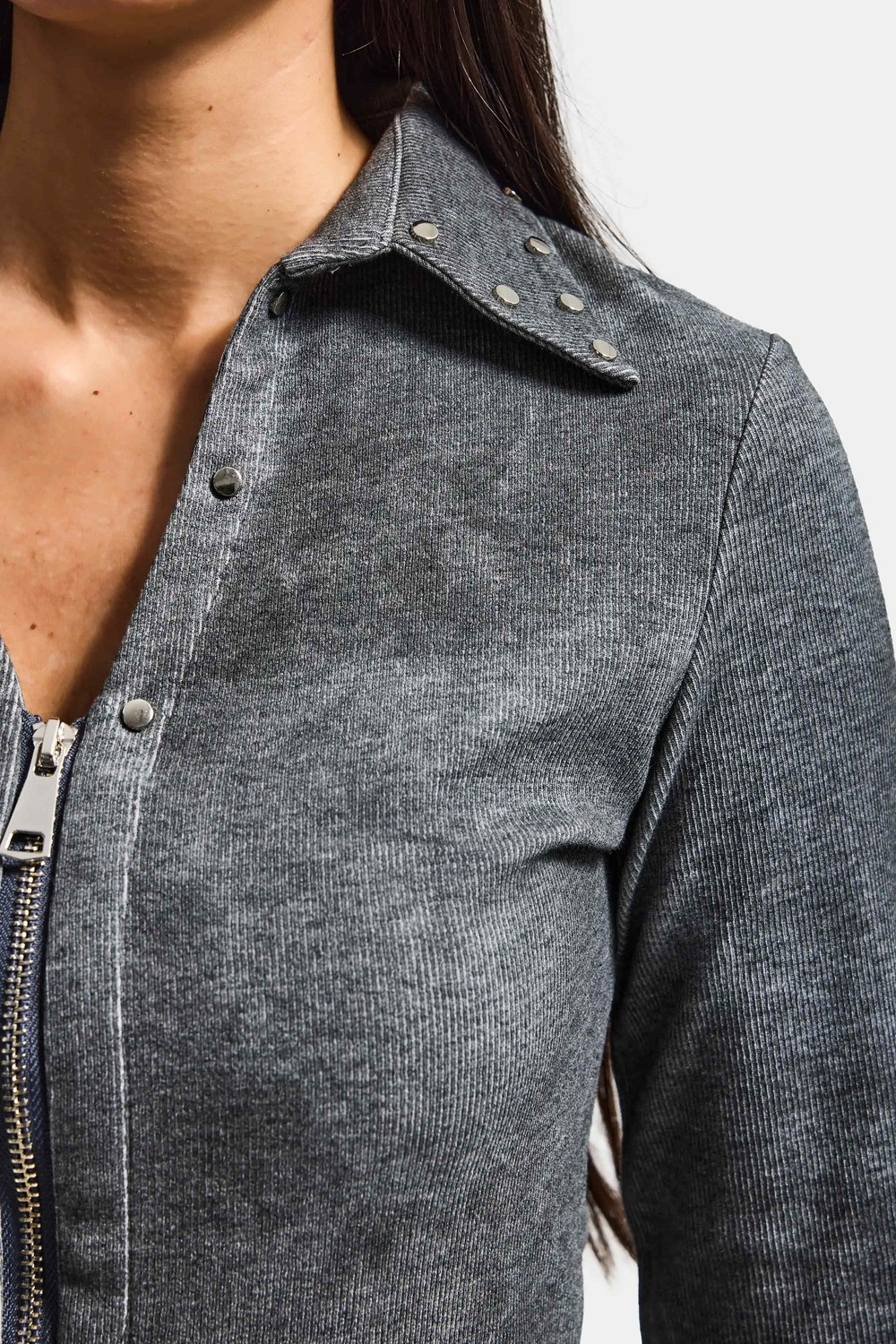 It's Basic Kadın Siyah W5 Fermuar ve Drop Detaylı Özel Tasarım Crop Top görsel 5