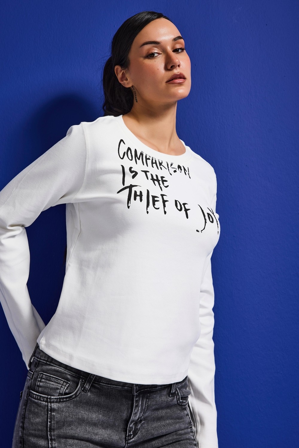 It's Basic Kadın Beyaz W5 Yazı Baskılı %100 Pamuk Sweatshirt görsel 2