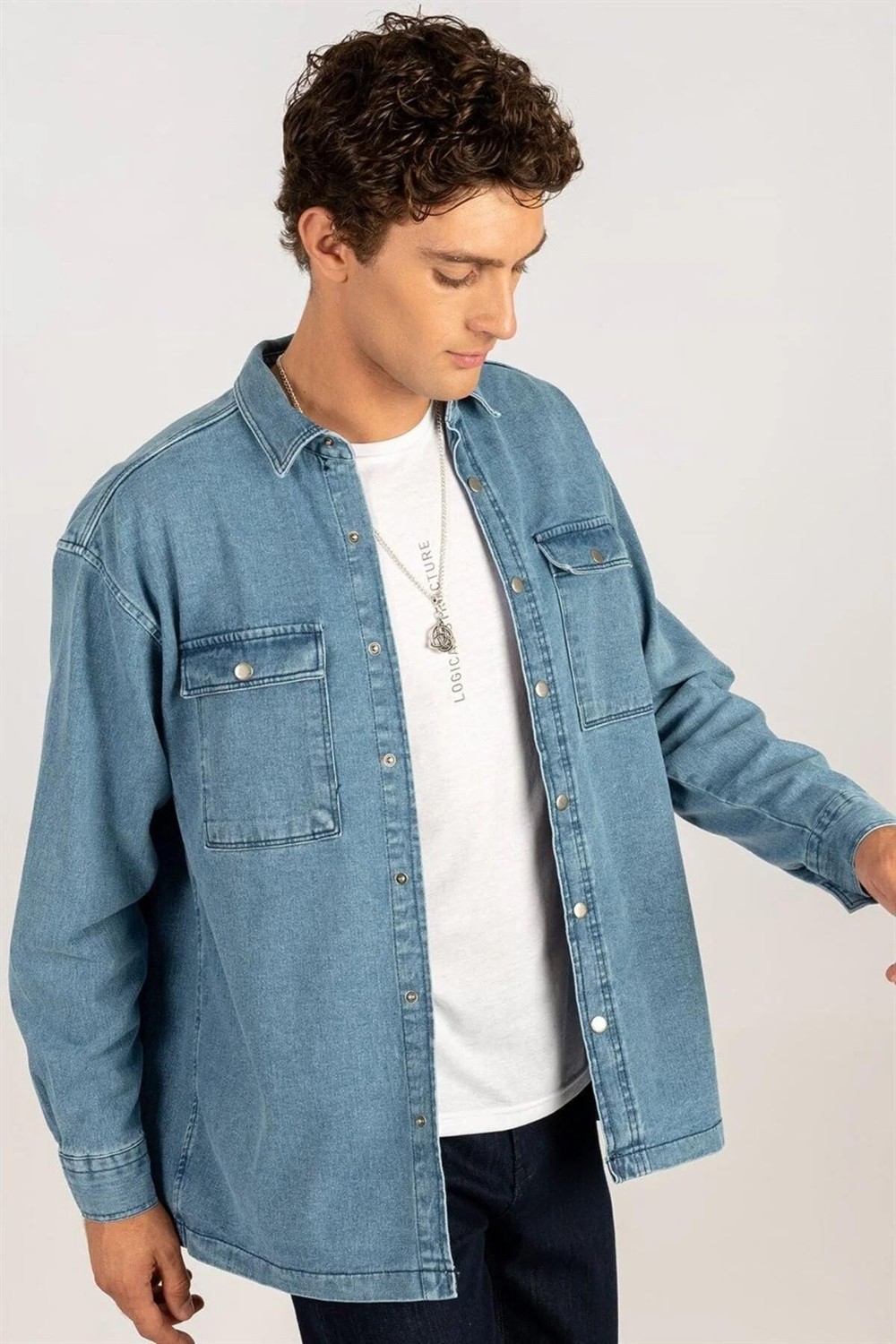 Tudors Unisex Oversize Geniş Kesim Denim Kot Çift Cepli Mavi Overshirt Ceket Tarzı Gömlek görsel 3