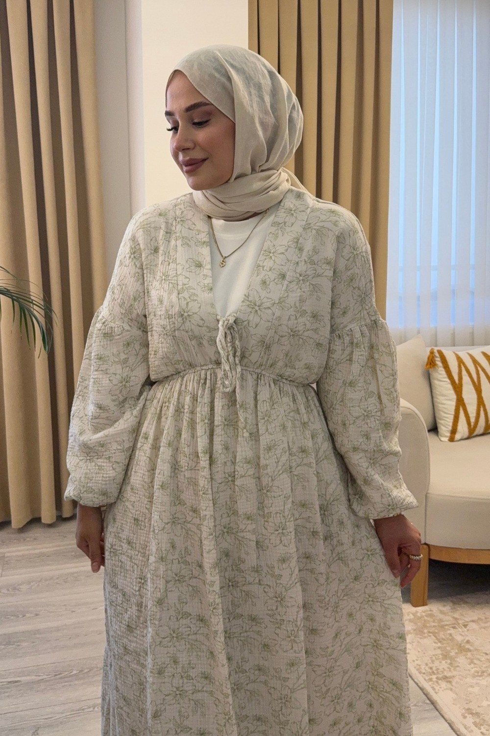 Salisburys Kadın Büyük Çiçek Baskılı Uzun Pamuk Beyaz Muslin Elbise