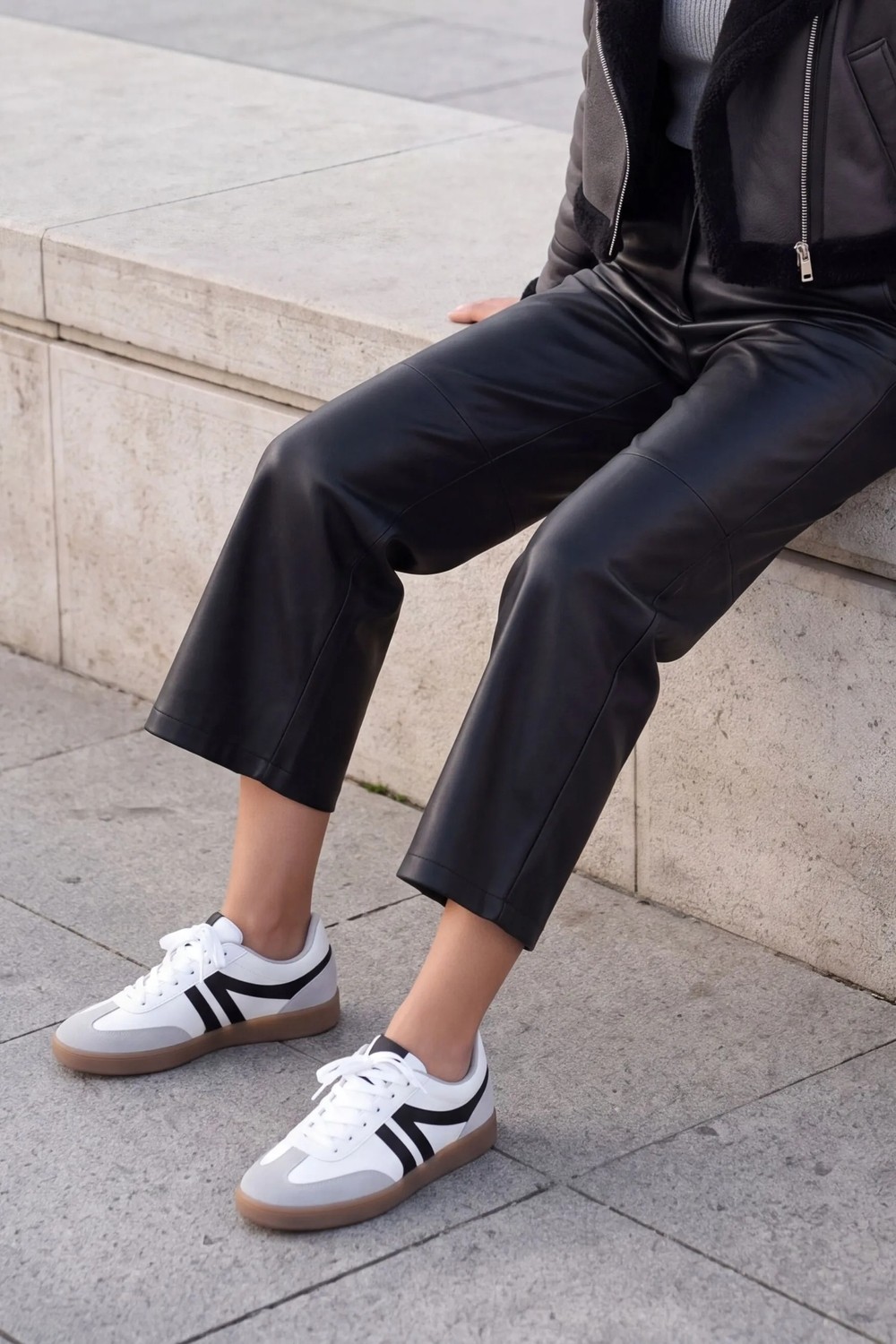 Marjin Kadın Sneaker Bağcıklı Düz Taban Spor Ayakkabı Tiyone Beyaz görsel 2