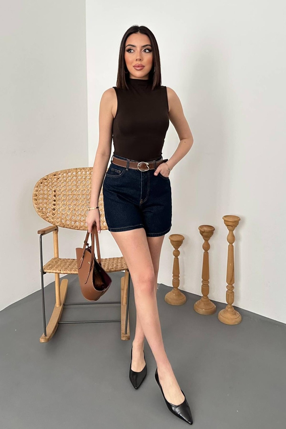 Moda Days Kadın Mavi Denim Yüksek Bel 5 Cepli Kontrast Dikişli Kısa Şort görsel 2