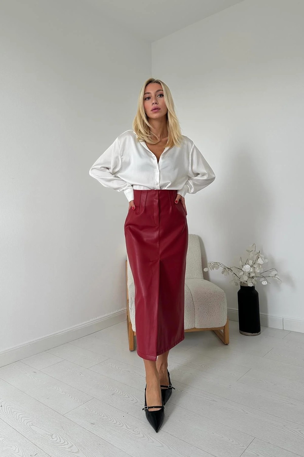 Moda Days Kadın Pudra Yüksek Bel Yırtmaçlı Süs Patlı Kalem Kesim Midi Etek