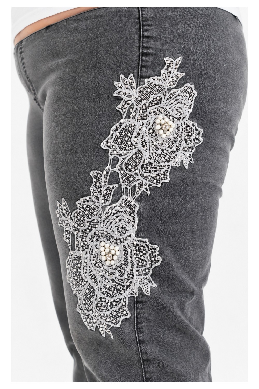 Trieste Wear Büyük Beden Yıkamalı Denim Dantel Aplikeli Inci Taş Detaylı Kadın Pantolon görsel 4