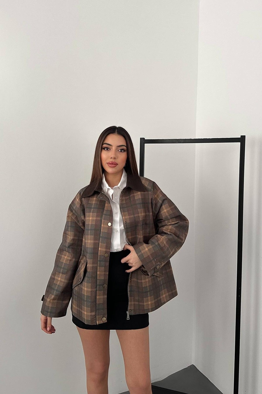 Moda Days Kadın Kahverengi Ekose Garnili Gömlek Yaka Astarlı Fermuarlı Cepli Oversize Ceket