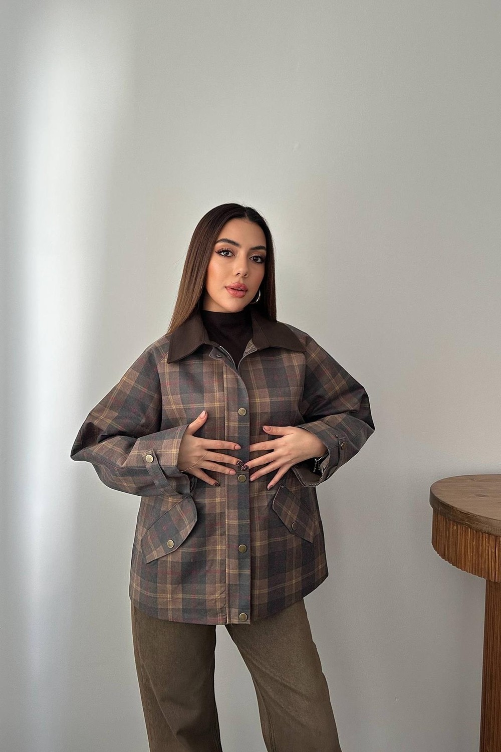 Moda Days Kadın Kahverengi Ekose Garnili Gömlek Yaka Astarlı Fermuarlı Cepli Oversize Ceket