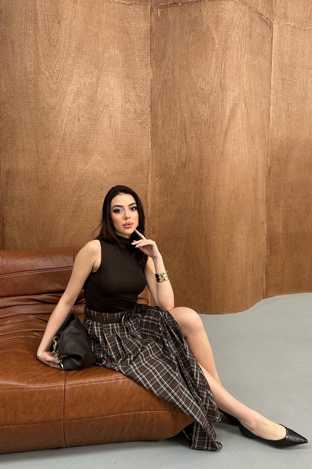Moda Days Kadın Kahverengi Maxi Etek Ekose Yüksek Bel Kemer Görünümlü Yırtmaçlı Dokuma görsel 8