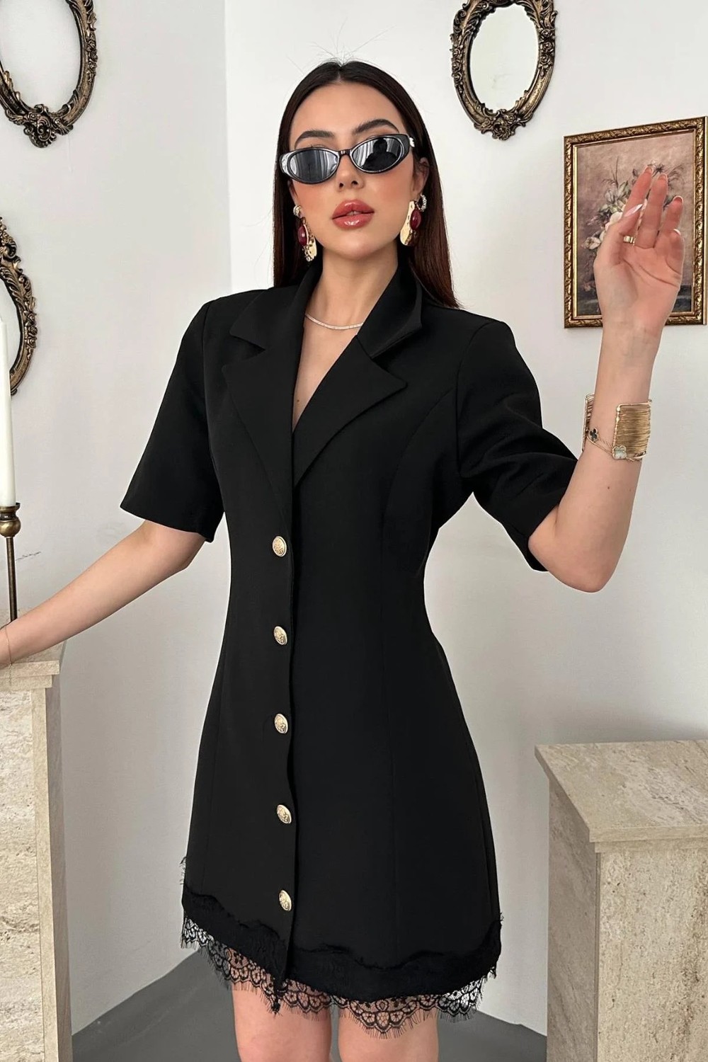 Moda Days Kadın Siyah Dantel Etek Uçlu Gold Düğmeli Ceket Yaka Mini Boy Kısa Kollu Ceket görsel 6