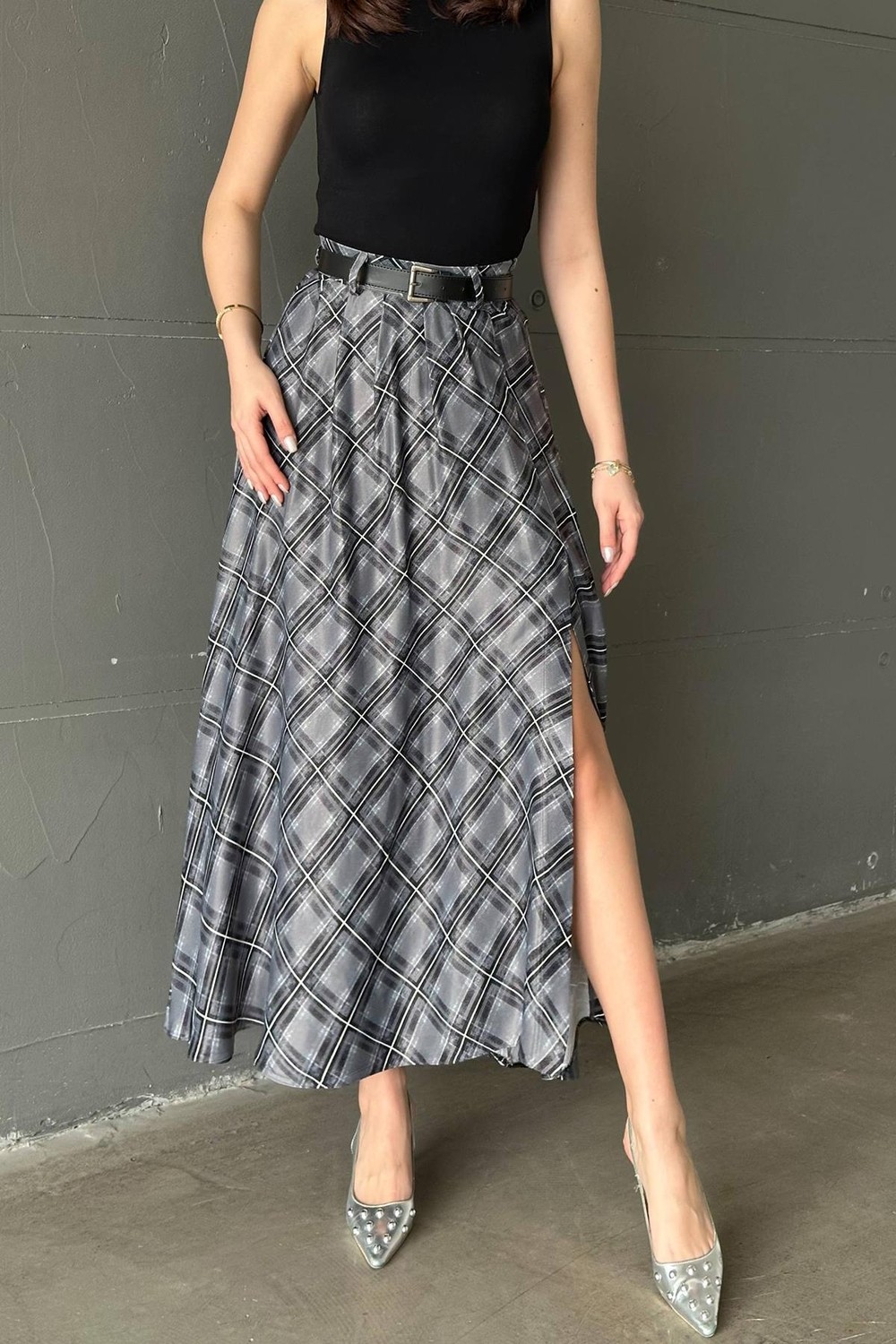 Moda Days Kadın Mürdüm Ekose Desenli Yüksek Bel Yırtmaçlı A Kesim Maxi Etek görsel 8