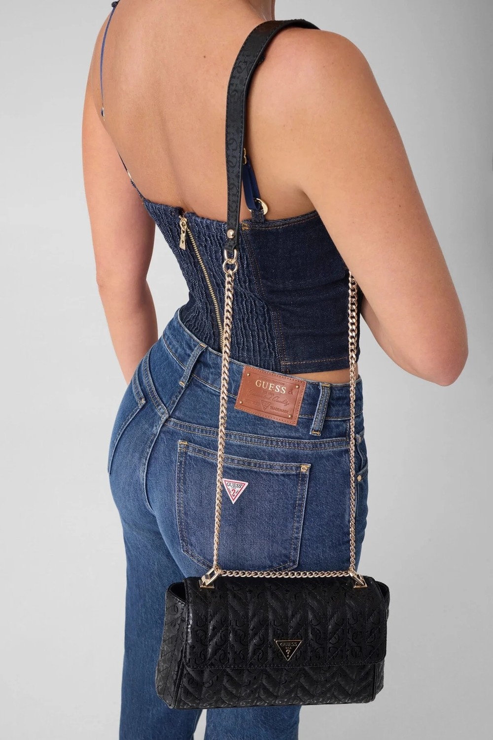 Guess Stacey Dönüştürülebilir Kapaklı Kadın Siyah Çapraz Çanta HWGG9741210-BLA görsel 3