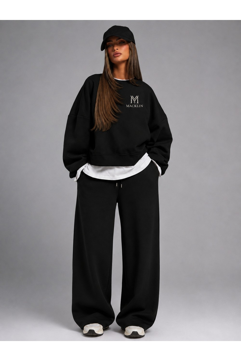 Macklin Unisex Kadın Erkek Göğüs Baskılı Oversize 3 Iplik Kapüşonlu Sweatshirt ve Baggy Eşofman Altı görsel 3
