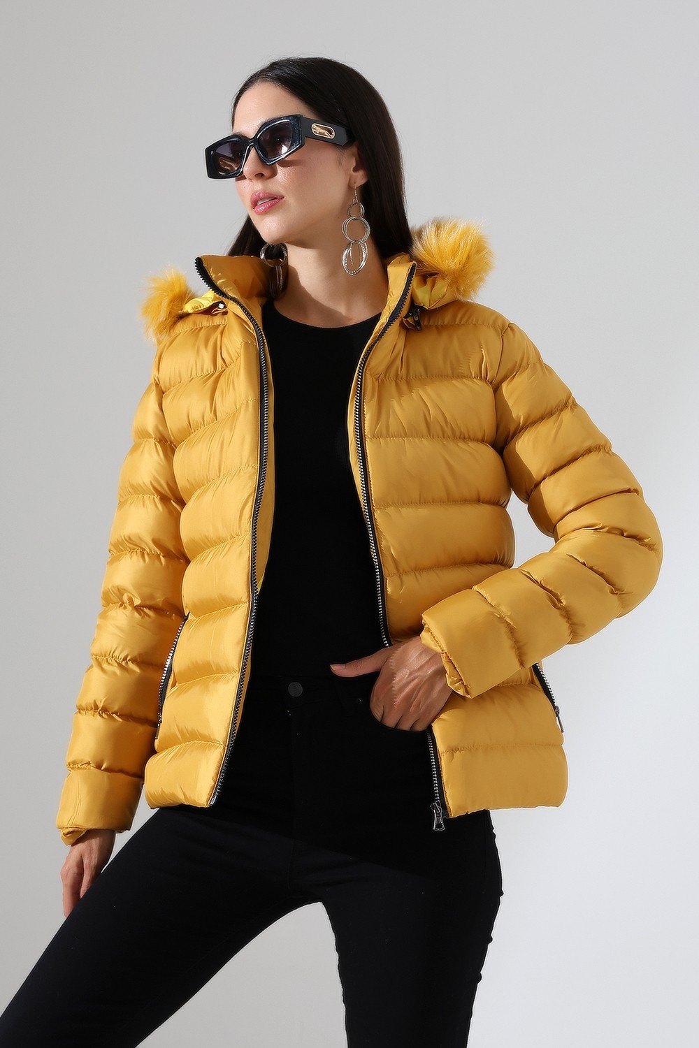 Tals Moda Kadın Silim Fit Çıkarılabilir Kapişonlu Mont görsel 2