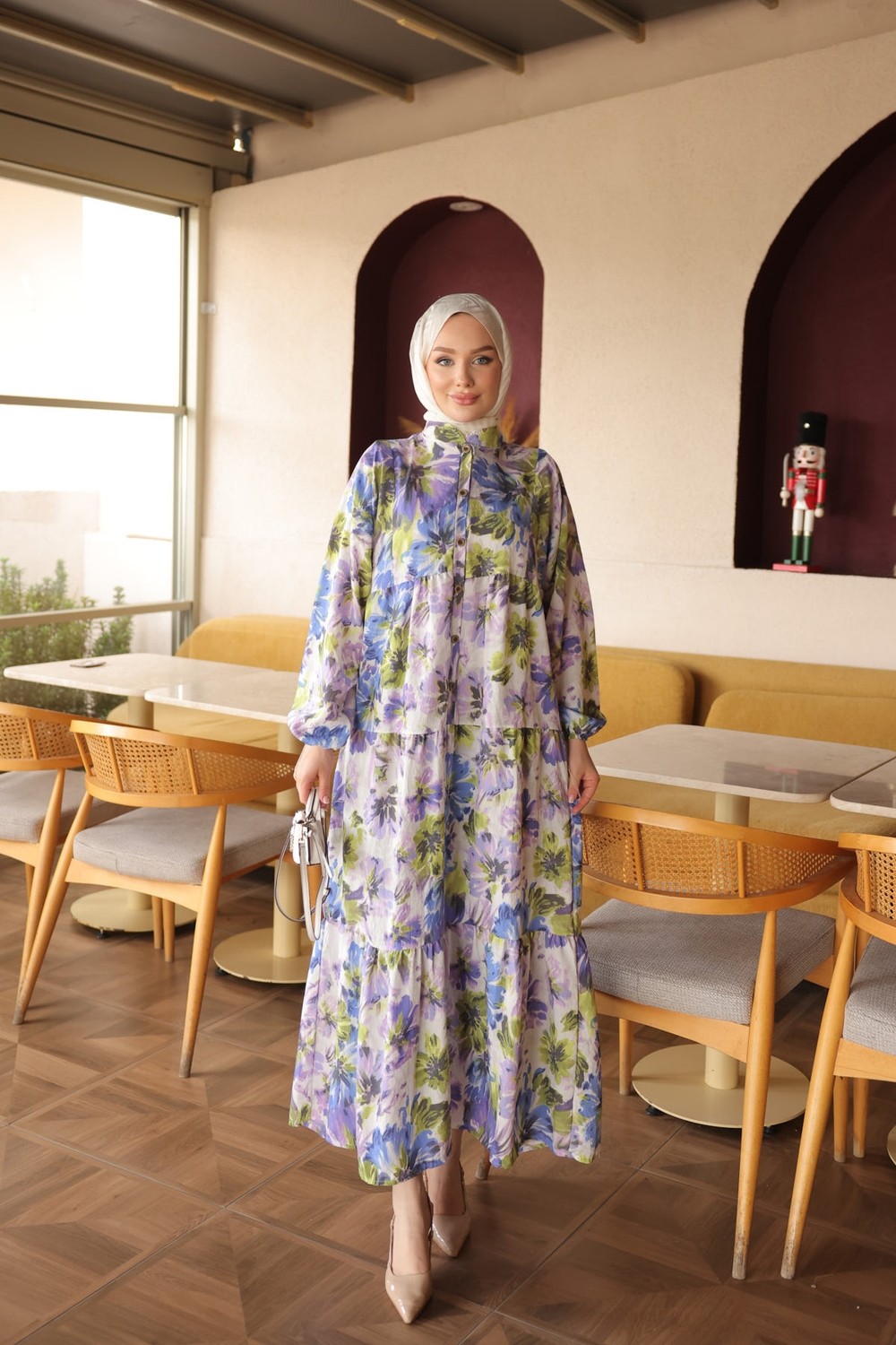 İmaj Butik Kahverengi Yarım Düğmeli Kol Lastikli Eteği Katlı Viskon Elbise