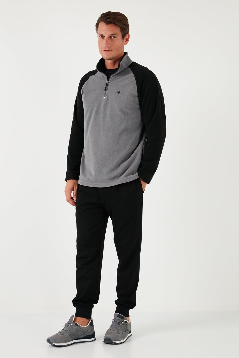 Die Grup Buratti Slim Fit Yarım Fermuarlı Soğuk Geçirmez Kışlık Şardonlu Polar Erkek Polar 5906055 görsel 2