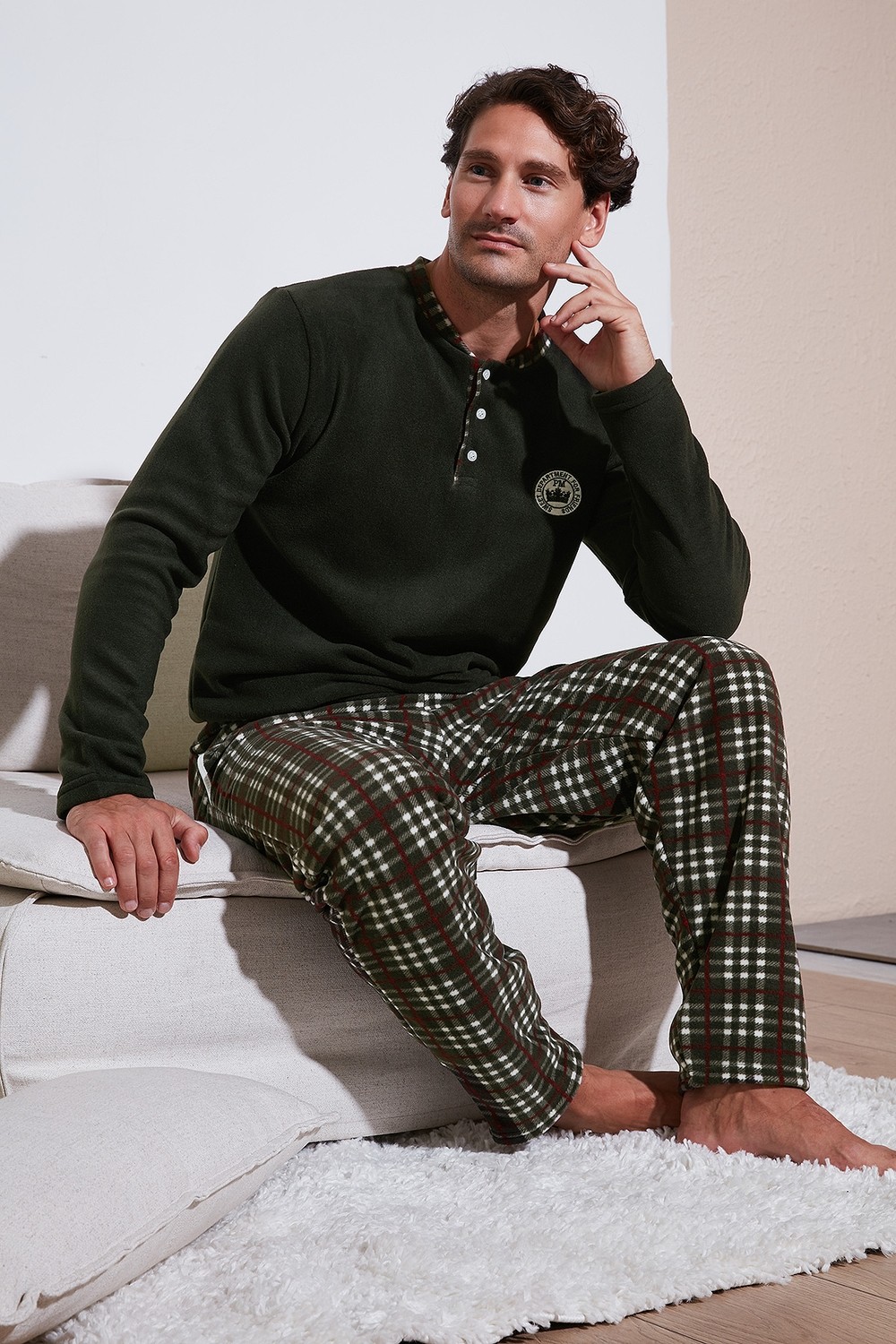 Buratti Regular Fit Bisiklet Yaka Kışlık Yumuşak Dokulu Polar Pijama Takımı Erkek Pijama Takımı 6096100