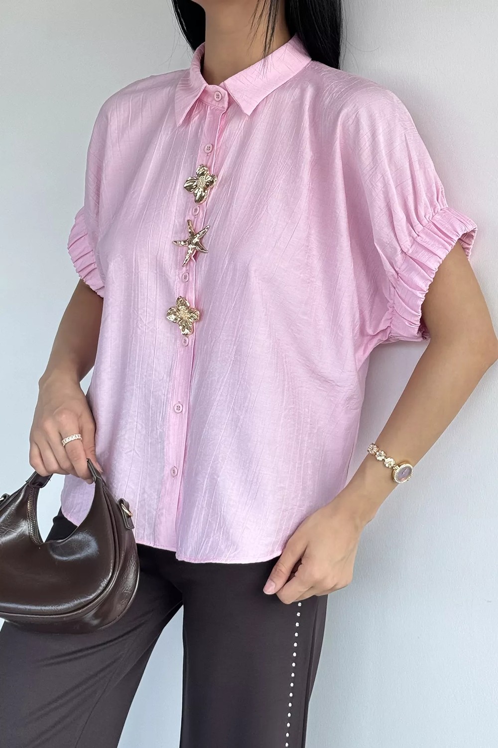 Gülseli Kadın Kol Lastikli Düğme Aksesuarlı Gömlek P-00021775 görsel 6