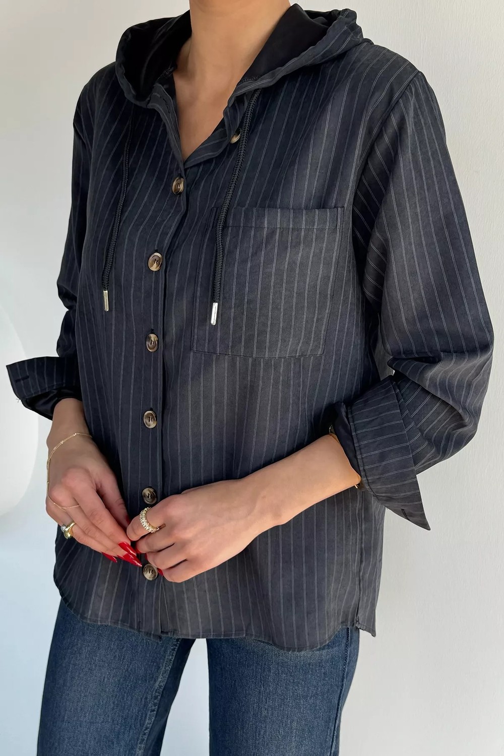 Gülseli Kadın Çizgi Desenli Kapüşonlu Spor Gömlek P-00021452 görsel 3
