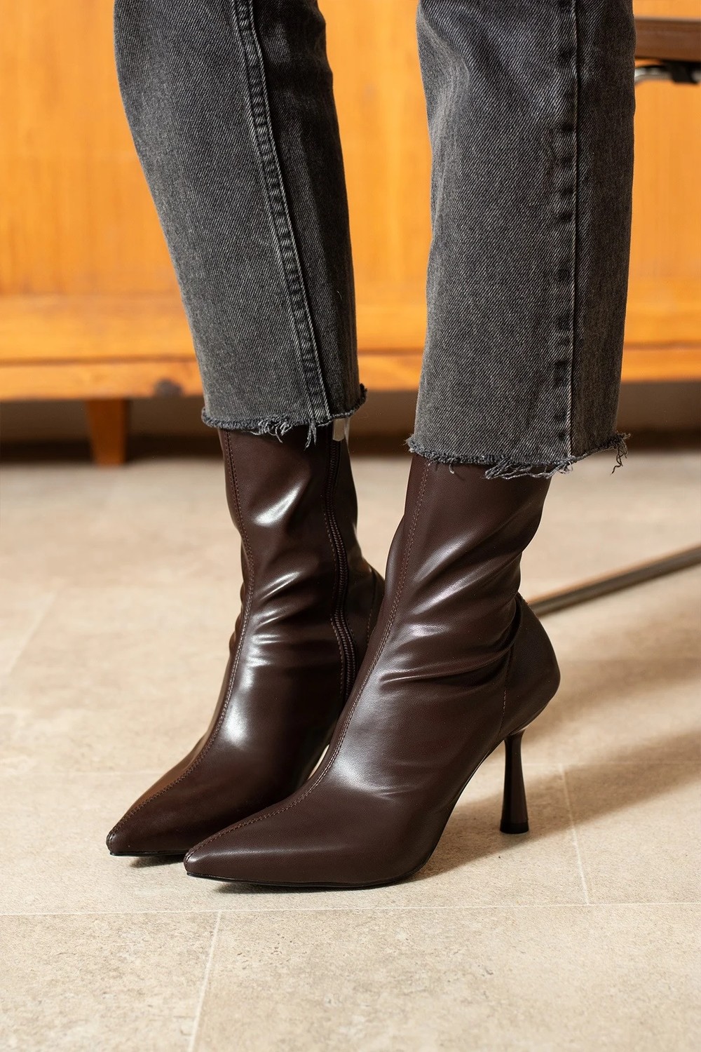 Dabab Shoes MARYA Kadın Acı Kahve Streç Cilt Sivri Burun Sıcak Astarlı Fermuarlı 7 Cm İnce Topuklu Bot Bootie görsel 2