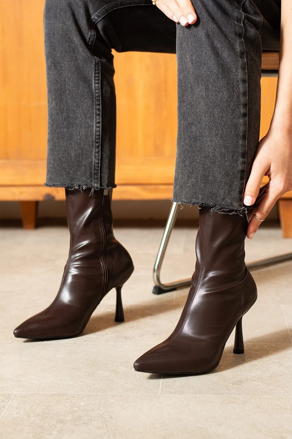 Dabab Shoes MARYA Kadın Acı Kahve Streç Cilt Sivri Burun Sıcak Astarlı Fermuarlı 7 Cm İnce Topuklu Bot Bootie görsel 3