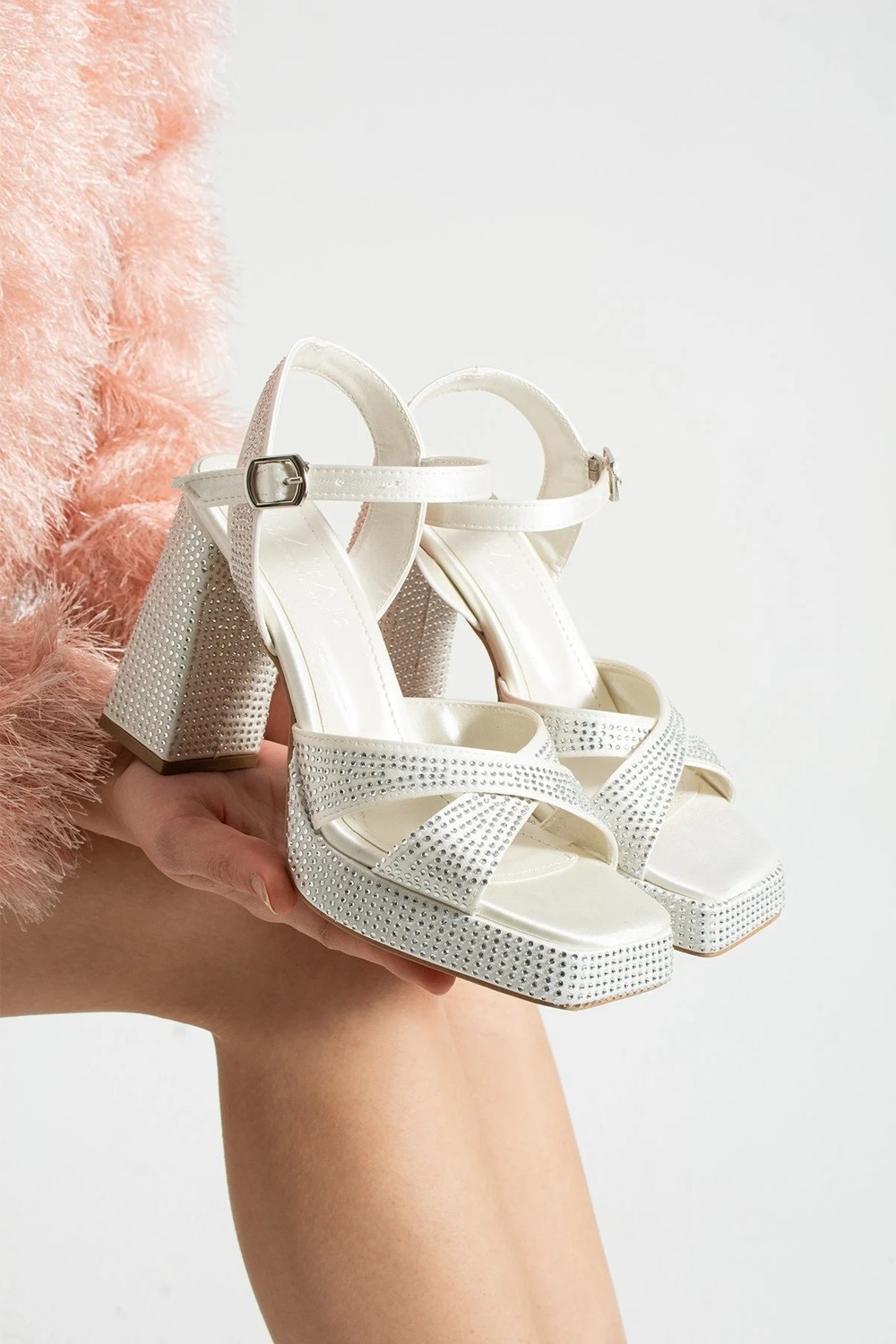 Dabab Shoes Lumera Kadın Taşlı 11CM Platform Topuklu Çapraz Bantlı Abiye Sandalet Ayakkabı