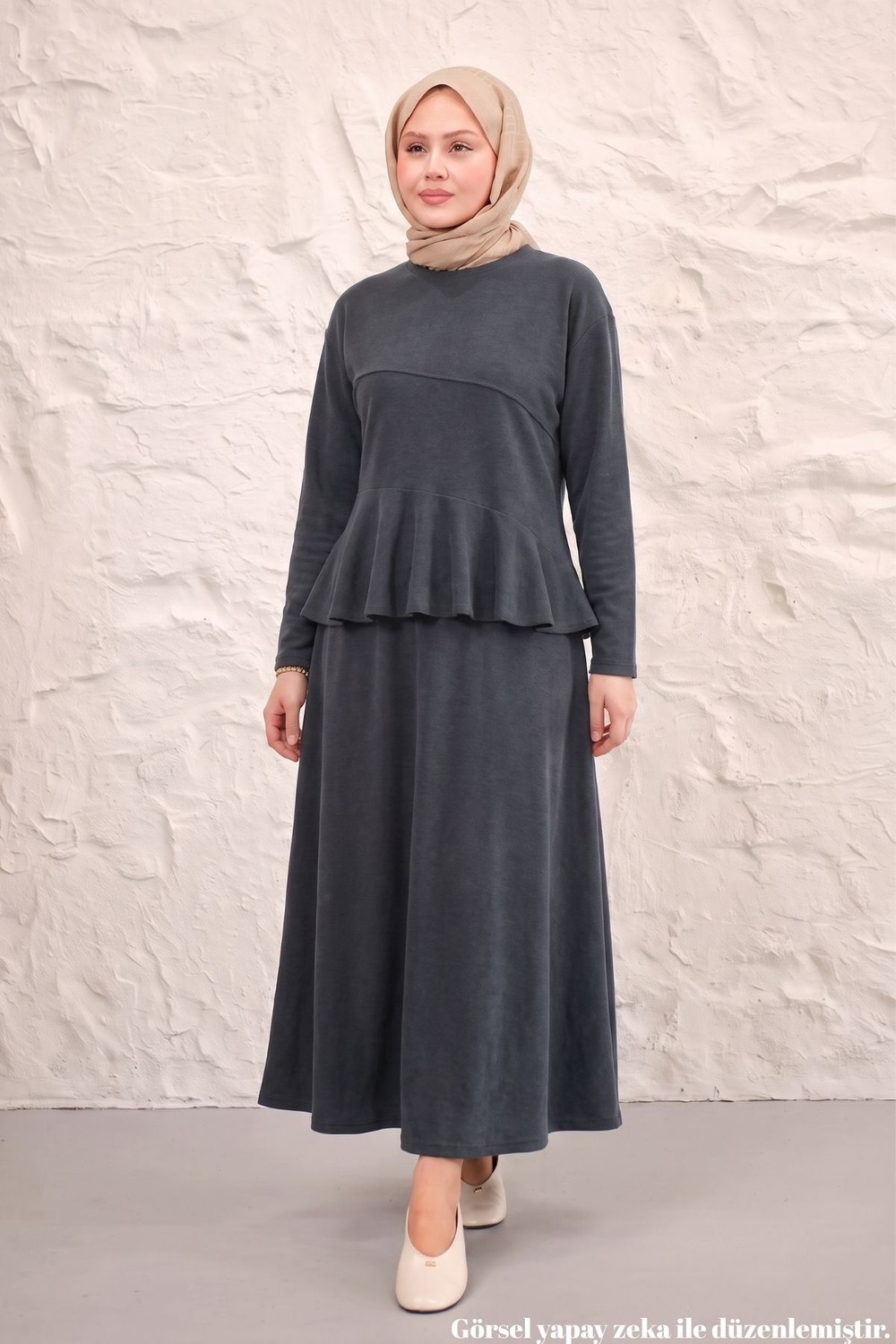 Modestim Kadın Tesettür Haki Pike Kumaş Peplum Fırfırlı Bluz Etek Takım görsel 8