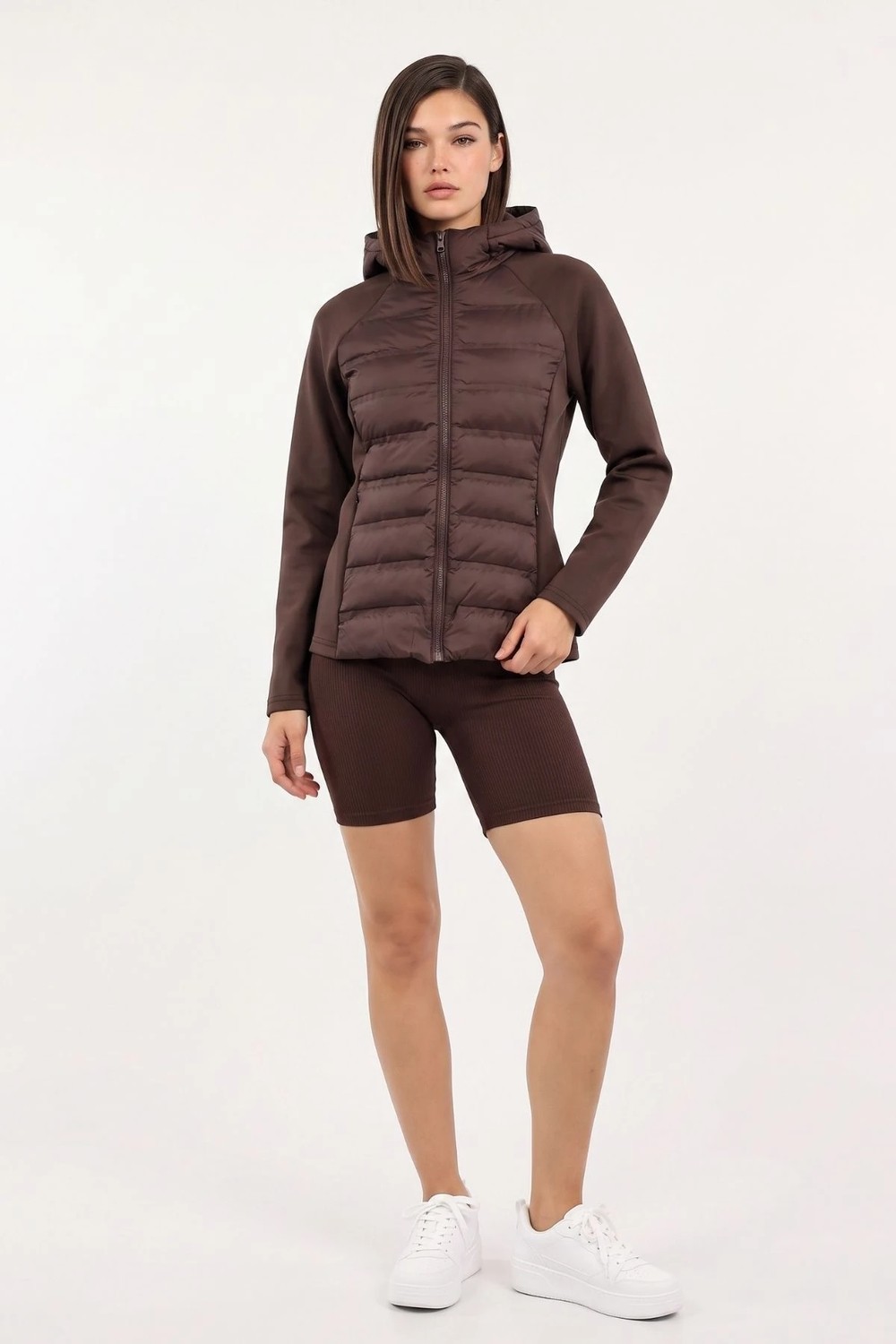 Cemo Kapüşonlu Softshell Kollu Şişme Kadın Mont görsel 3