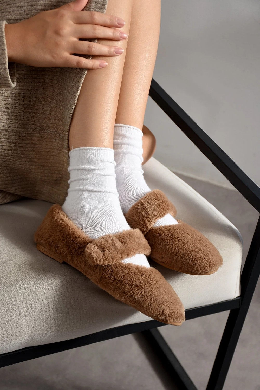 FootFrenzy Yumuşak Peluş Kadın Günlük Ev Pandufu Ortopedik Hafif Taban Leopar görsel 6