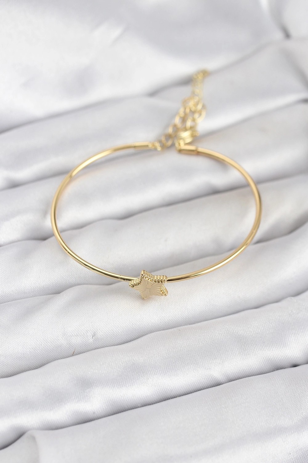 TeknoKapsül Yıldız Model Gold Renk Kadın Bileklik