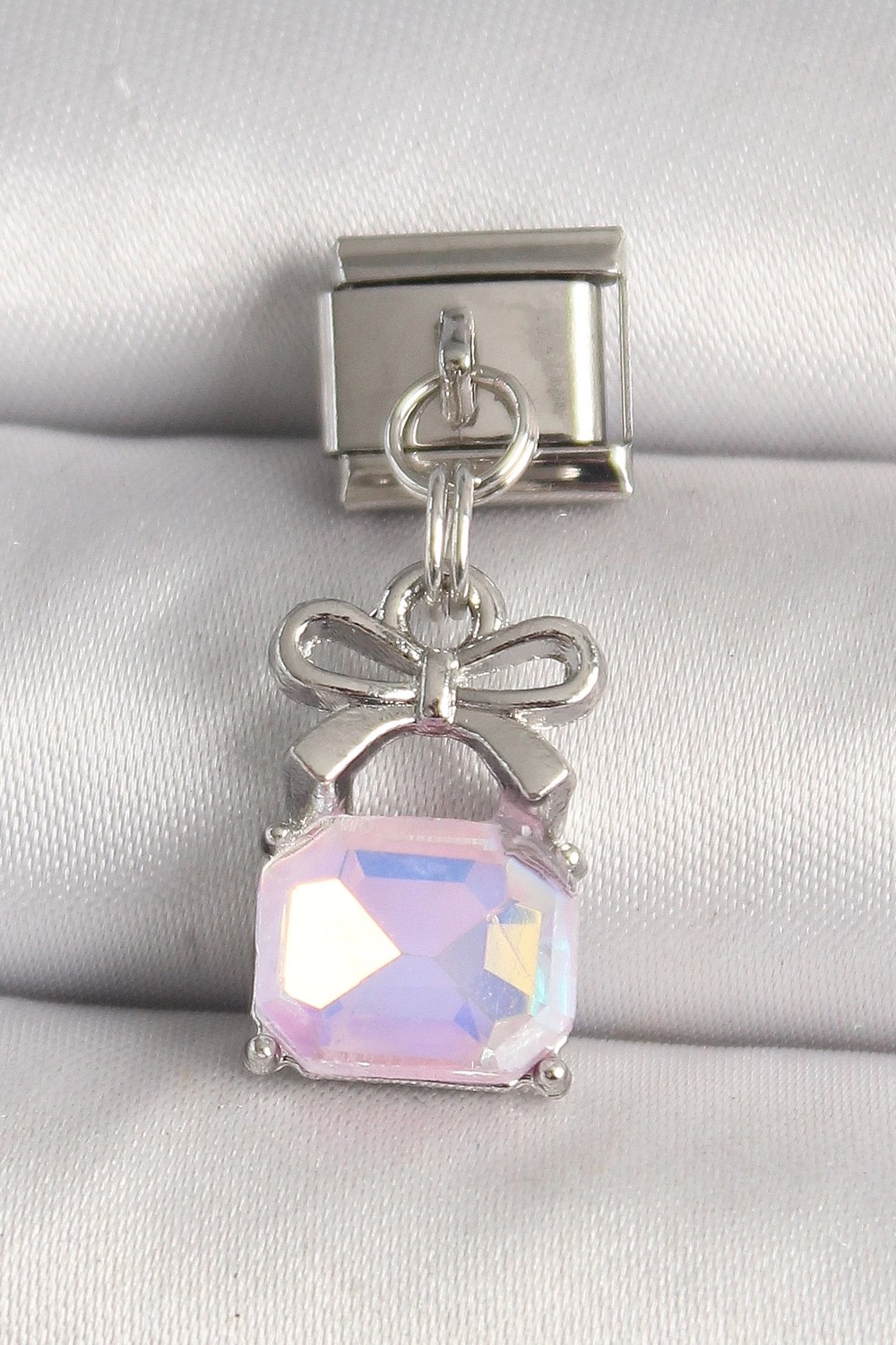 TeknoKapsül 316L Çelik Gümüş Renk Pembe Zirkon Taşlı Çanta Model Nomination Charm