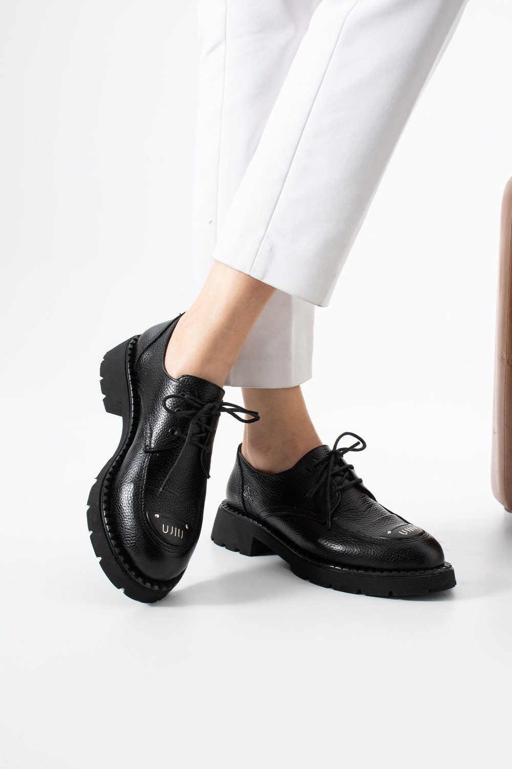 Dabab Shoes Ravenna Kadın Siyah Hakiki Deri Bağcıklı Kalın Tabanlı Metal Burun Detaylı Oxford Ayakkabı görsel 4