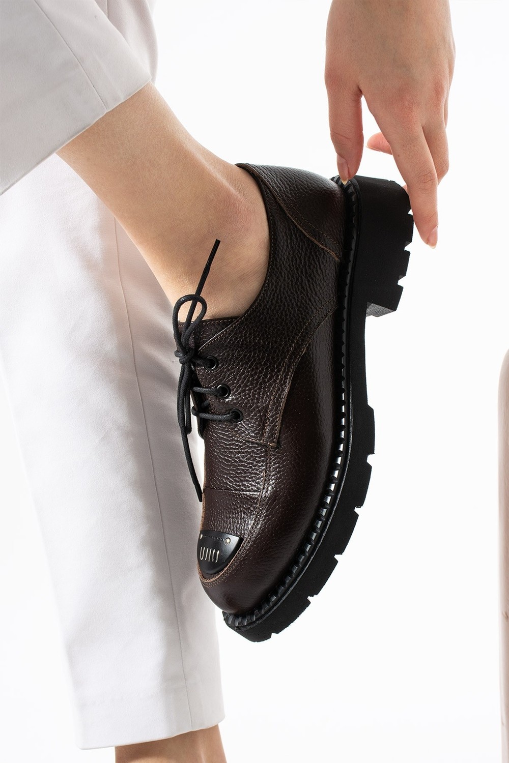 Dabab Shoes Ravenna Kadın Siyah Hakiki Deri Bağcıklı Kalın Tabanlı Metal Burun Detaylı Oxford Ayakkabı görsel 7