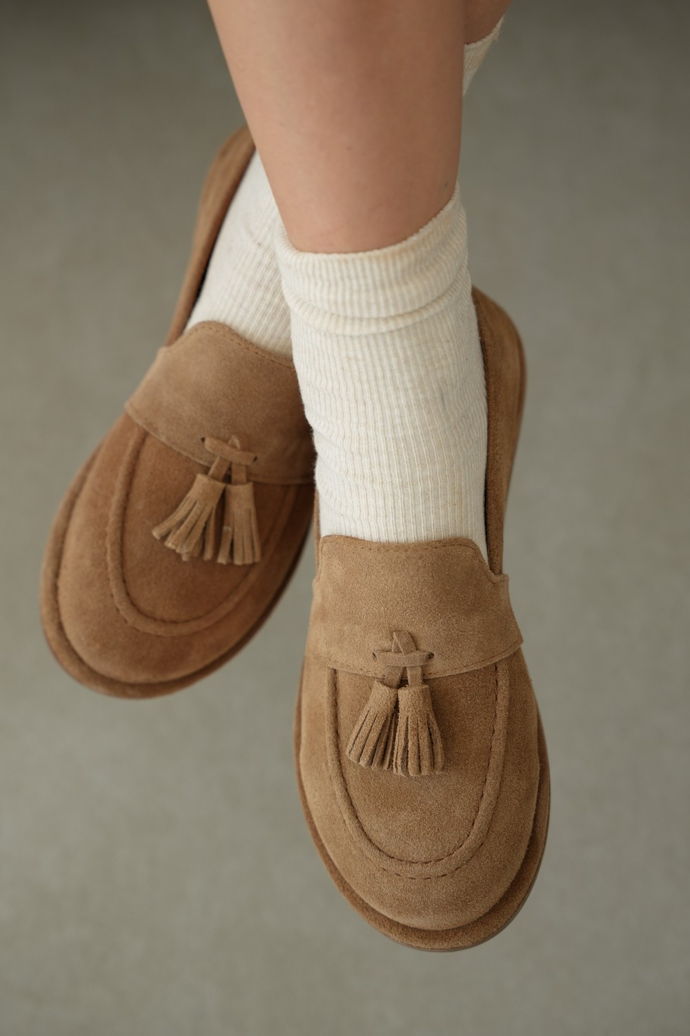 Selin Shoes Belluno Hakiki Deri Püsküllü Kadın Loafer- Vizon Süet görsel 3